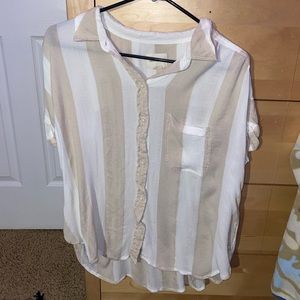 American Eagle short sleeve collared shirt